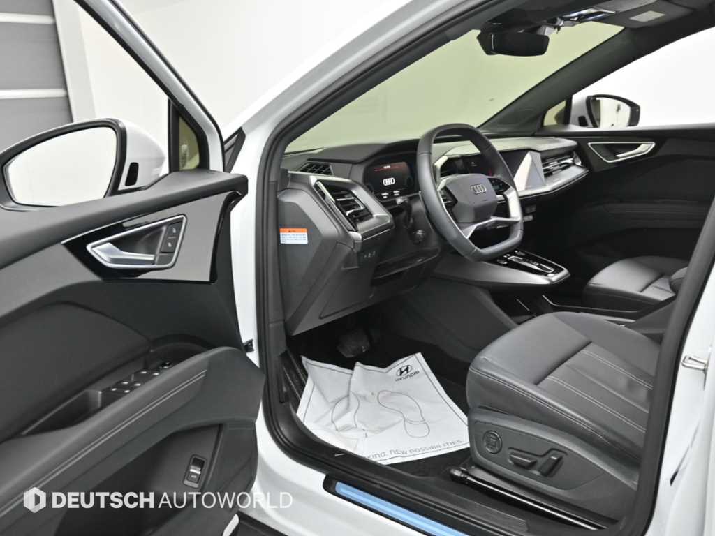 Audi Q4 - Vista 11