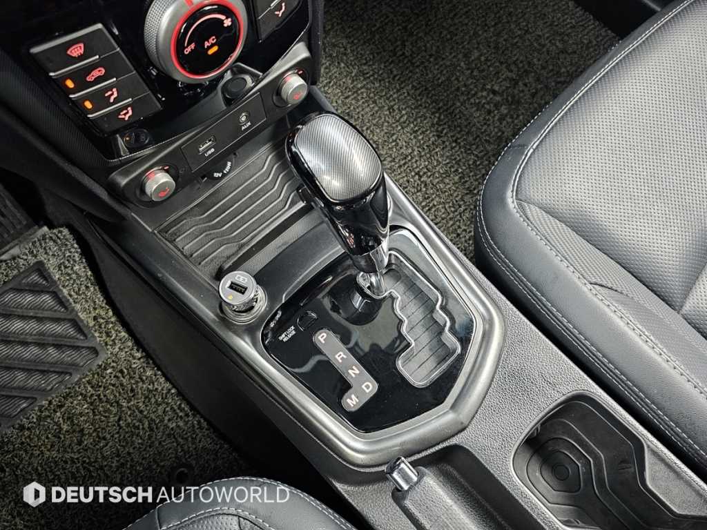 Ssangyong Tivoli - Vista 7