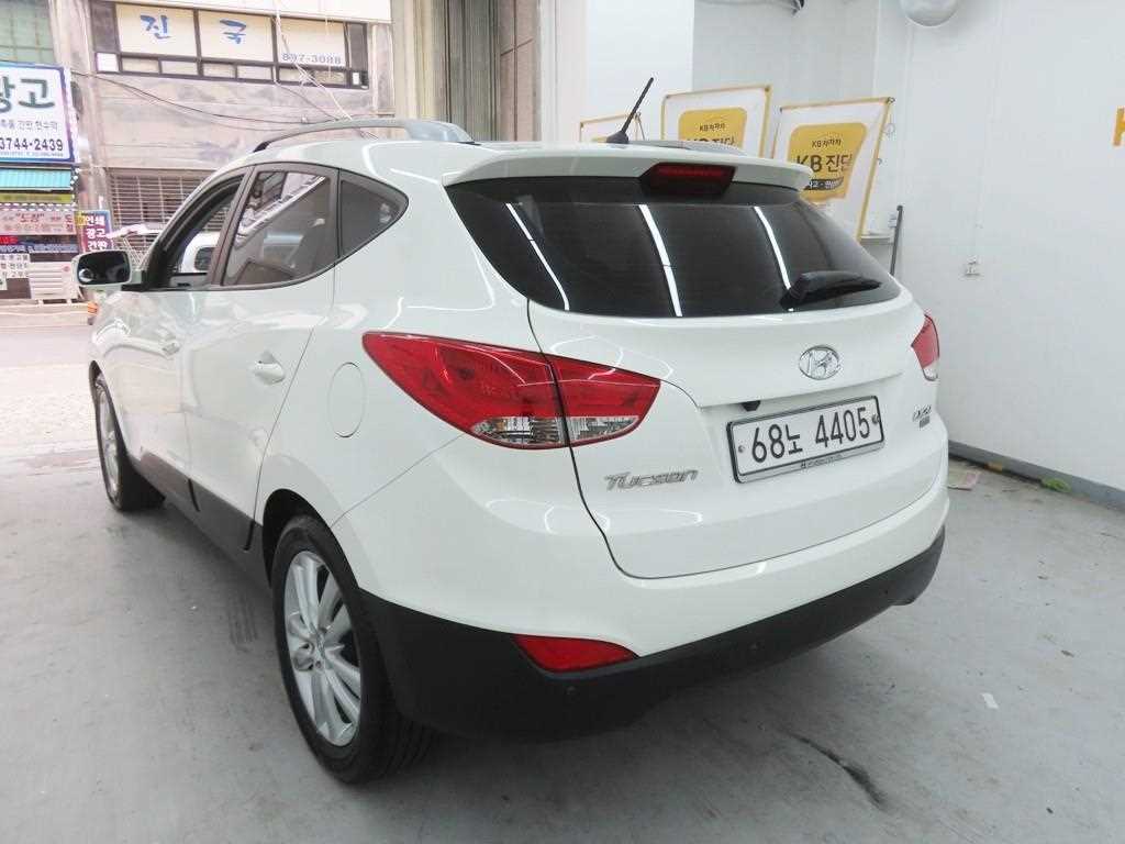 HYUNDAI Tucson - Vista 4