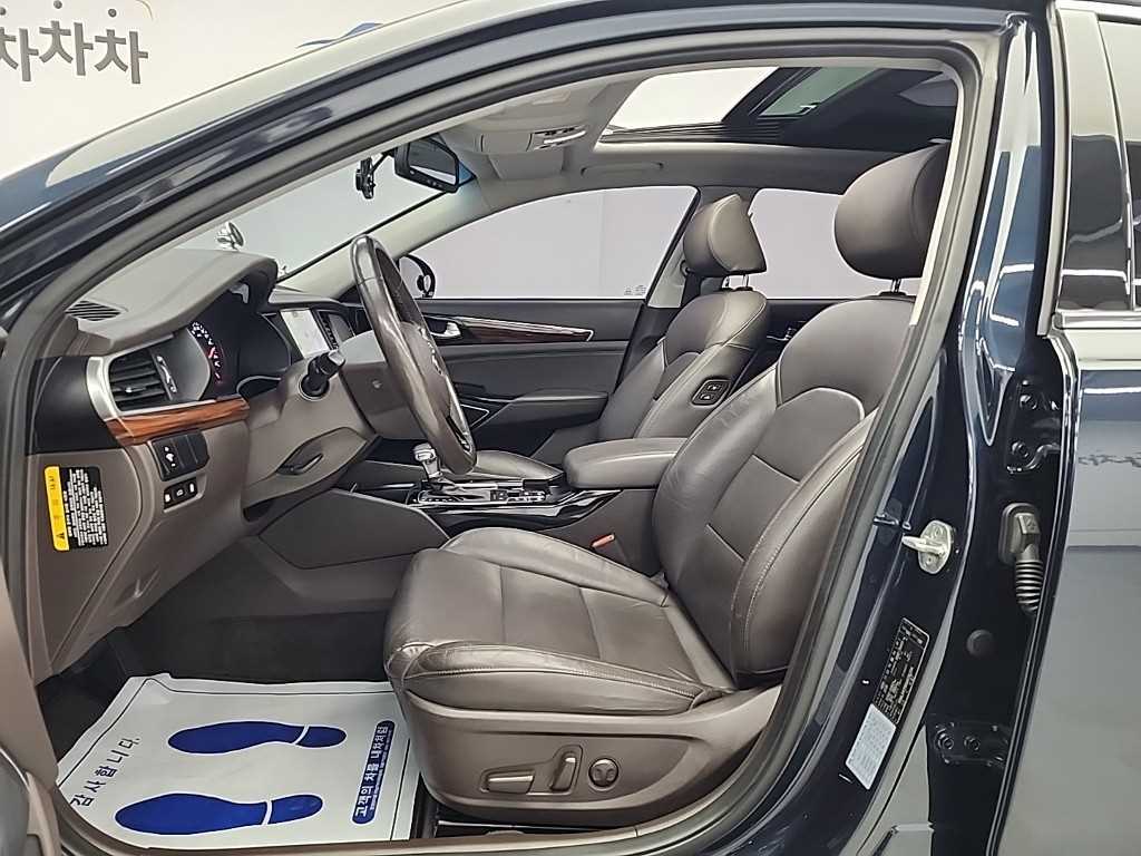 KIA K7 - Vista 11