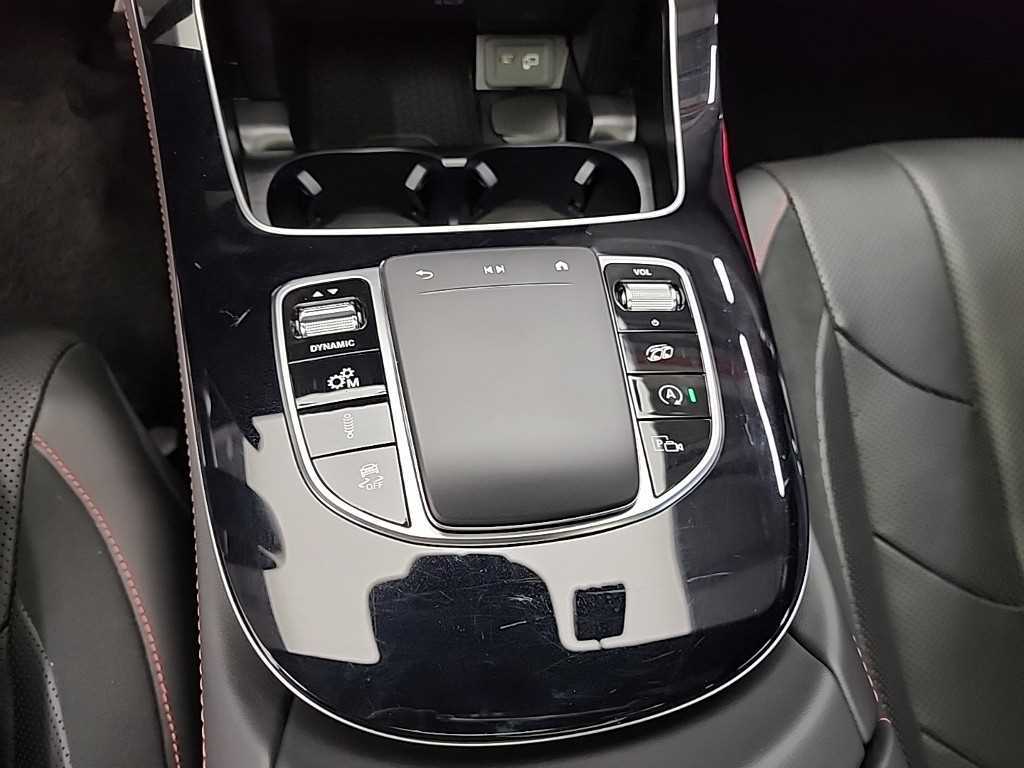 Mercedes Benz CLS Class - Vista 8