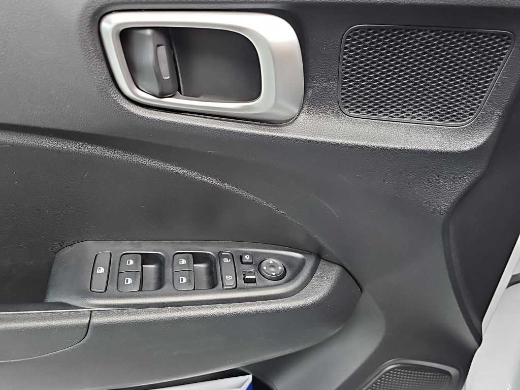 HYUNDAI Venue 2022 Blanco - Importación desde Corea - HF Imports Iquique - Foto 15