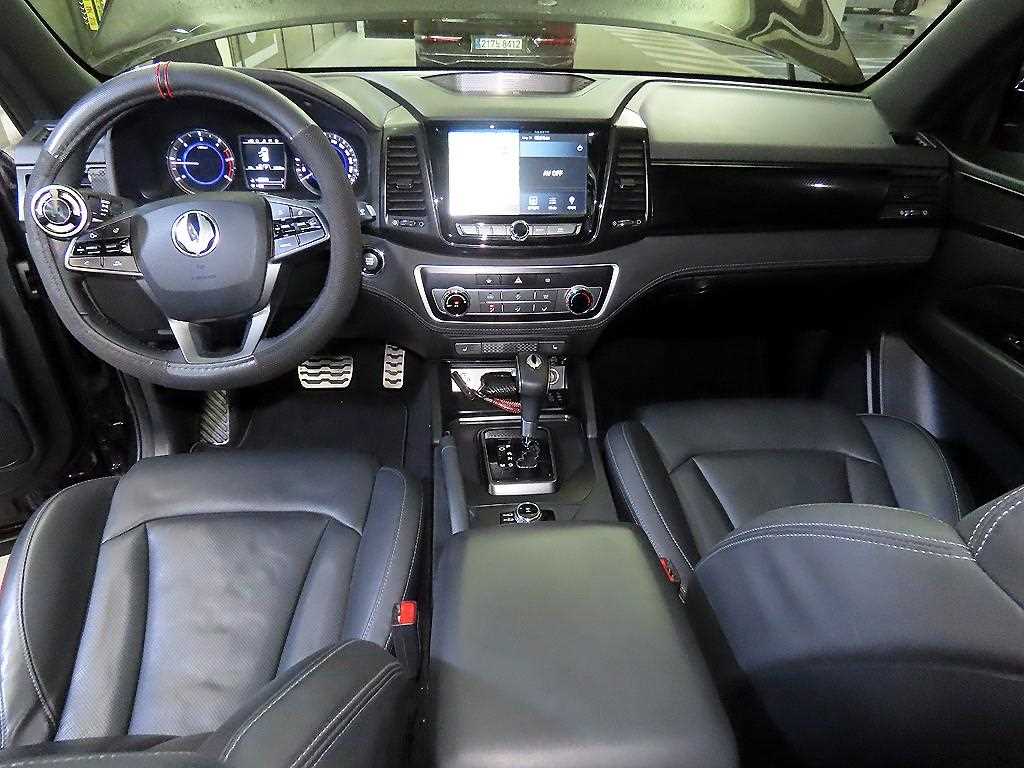 Ssangyong Rexton - Vista 10