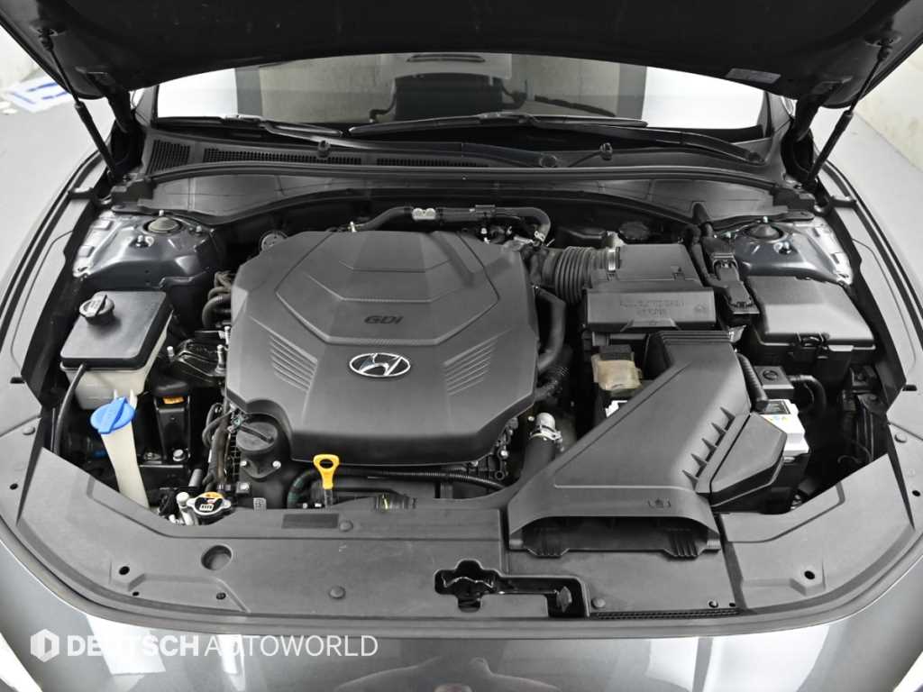 HYUNDAI Grandeur - Vista 6
