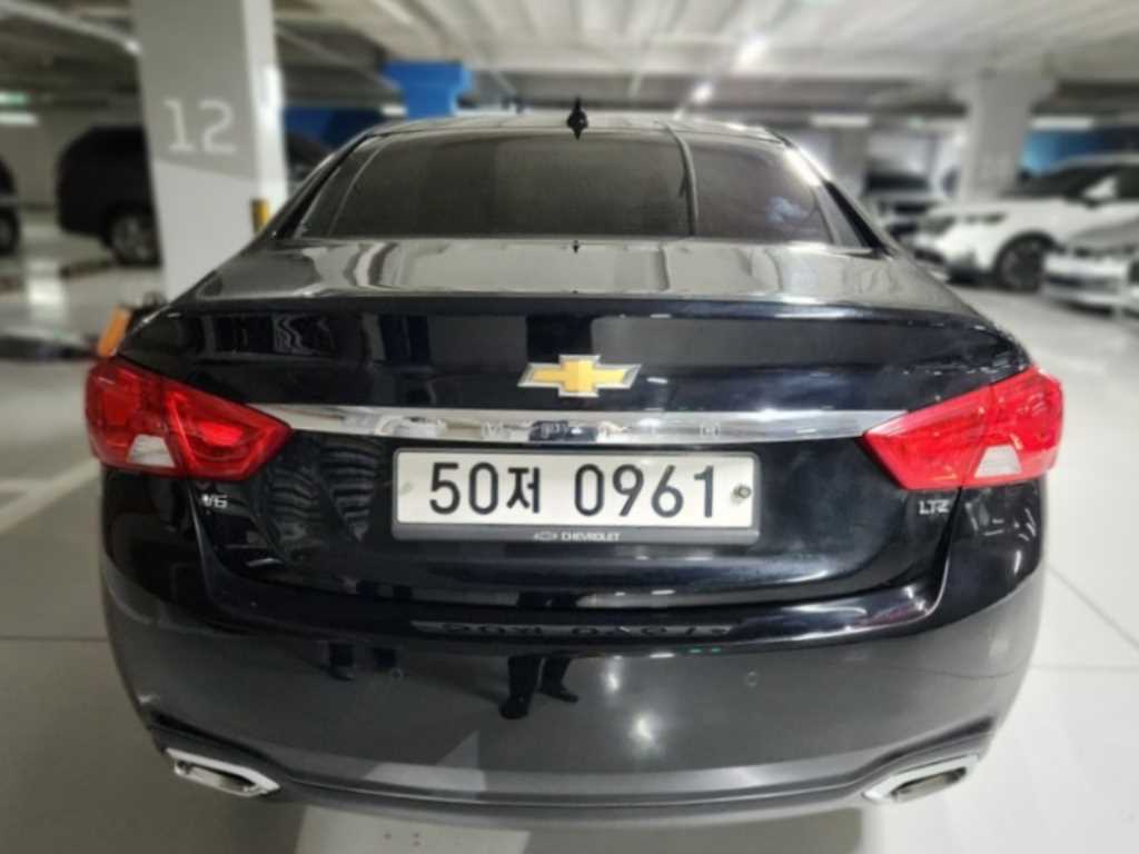 Chevrolet Impala - Vista 2