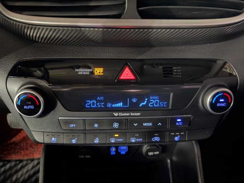 HYUNDAI Tucson - Vista 11