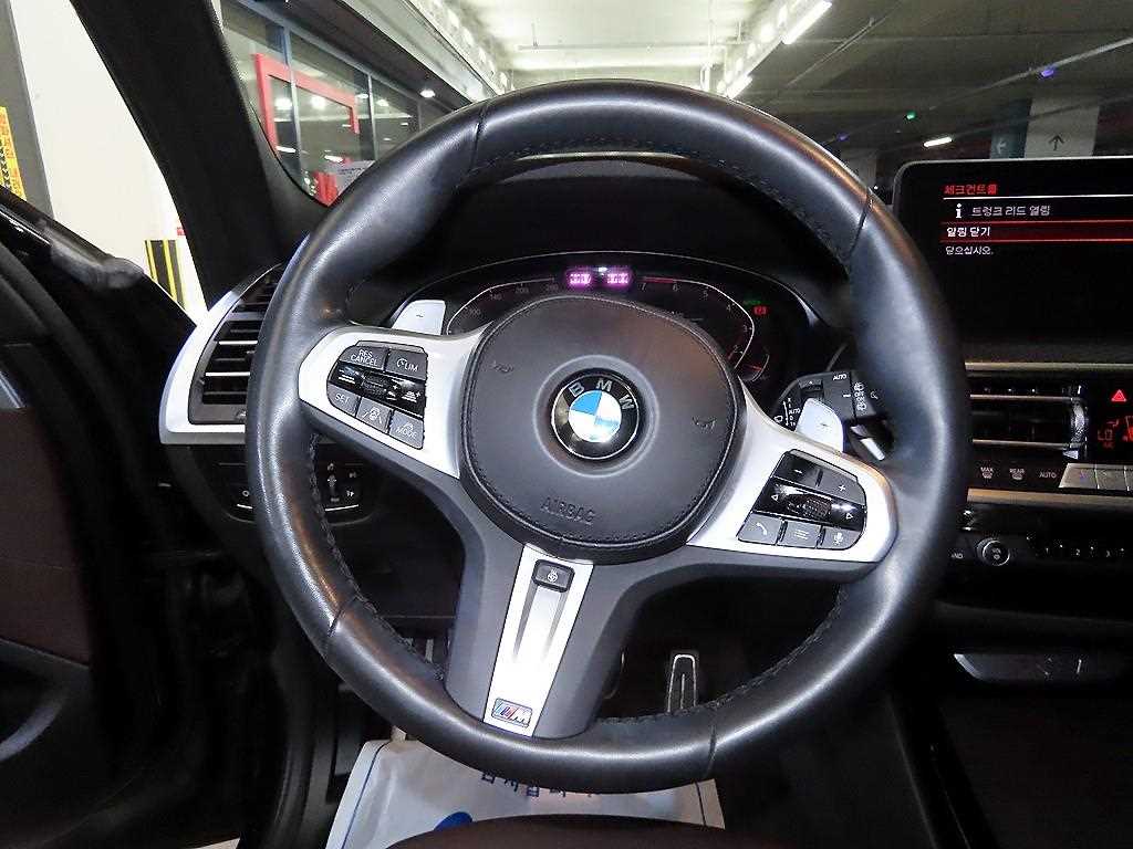 BMW X3 - Vista 8
