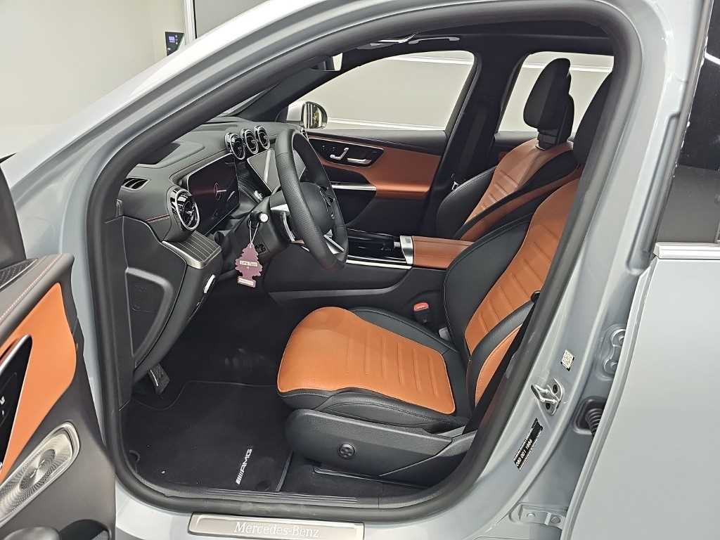 Mercedes Benz GLC Class - Vista 11
