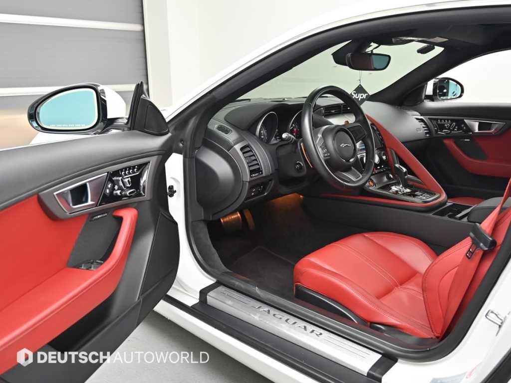 Jaguar F-TYPE - Vista 11