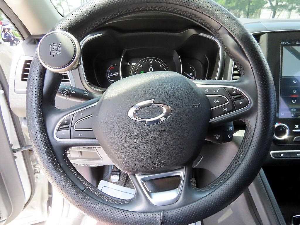 SAMSUNG QM6 - Vista 8