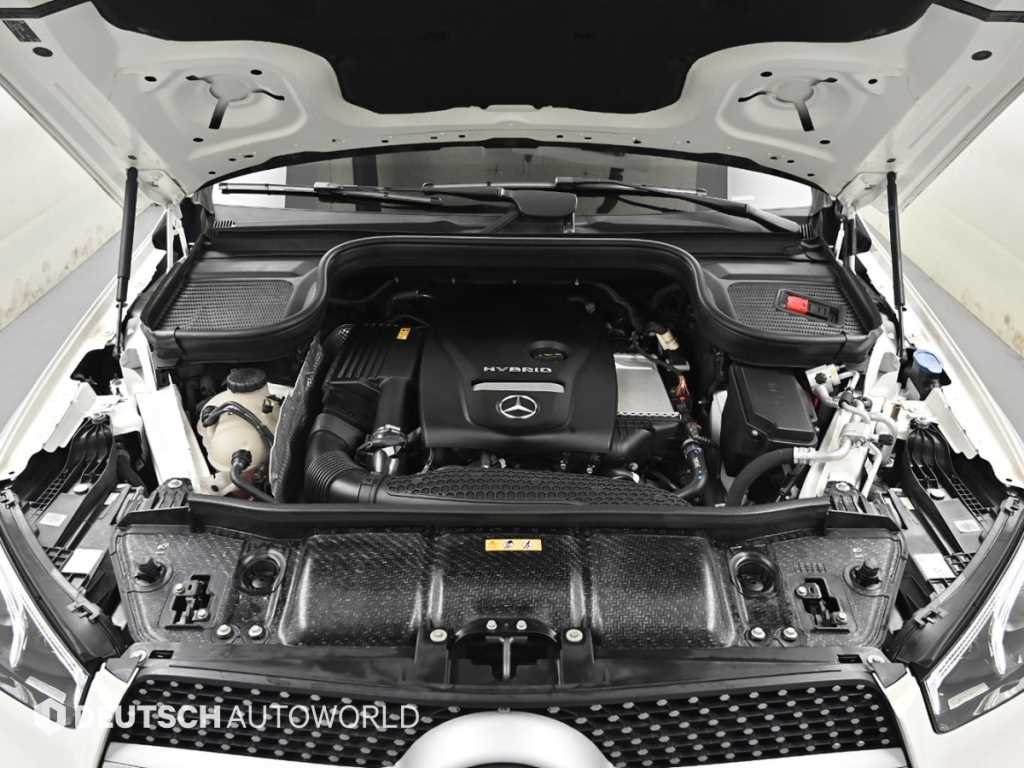 Mercedes Benz GLE Class - Vista 6