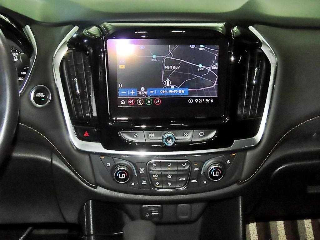 Chevrolet Travers - Vista 11