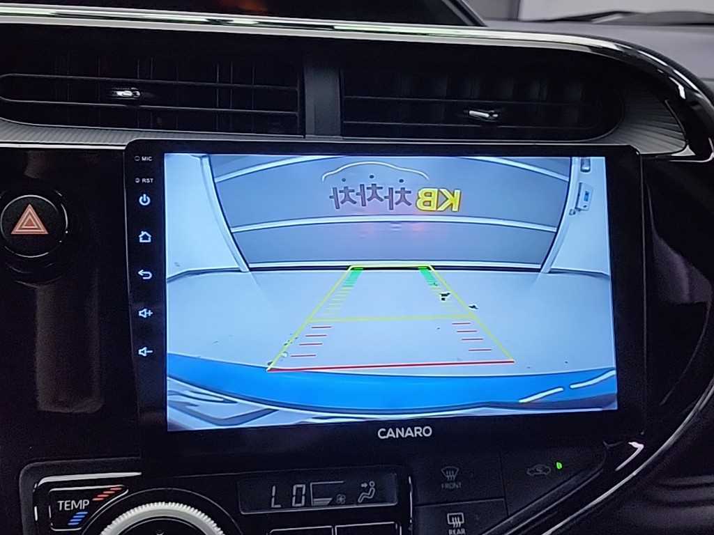 Toyota Prius 2019 Azul - Importación desde Corea - HF Imports Iquique - Foto 14