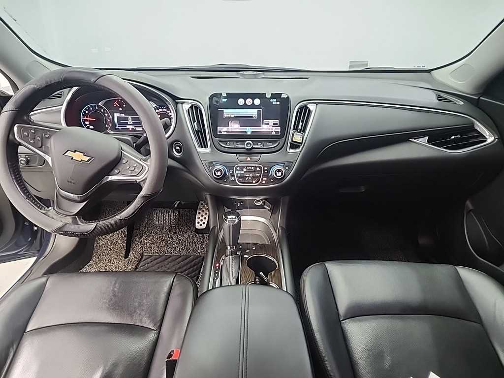Chevrolet Malibu - Vista 7