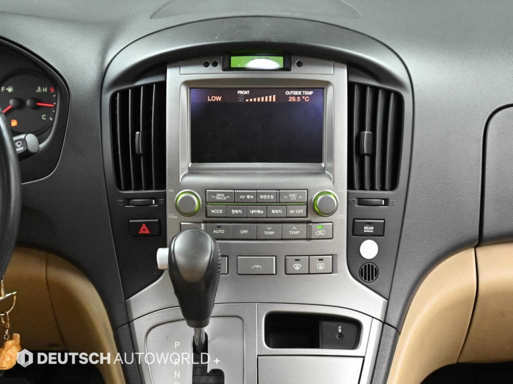 HYUNDAI Starex 2009 Negro - Importación desde Corea - HF Imports Iquique - Foto 14