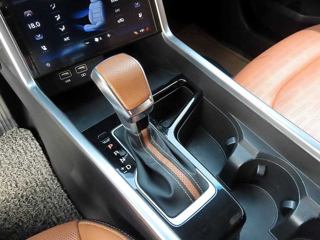 Ssangyong Torres - Vista 9