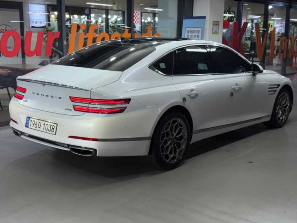 Genesis G80 - Vista 5