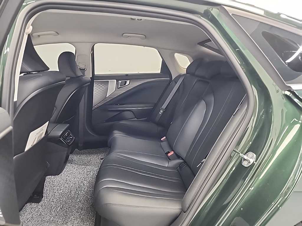 KIA K8 - Vista 12