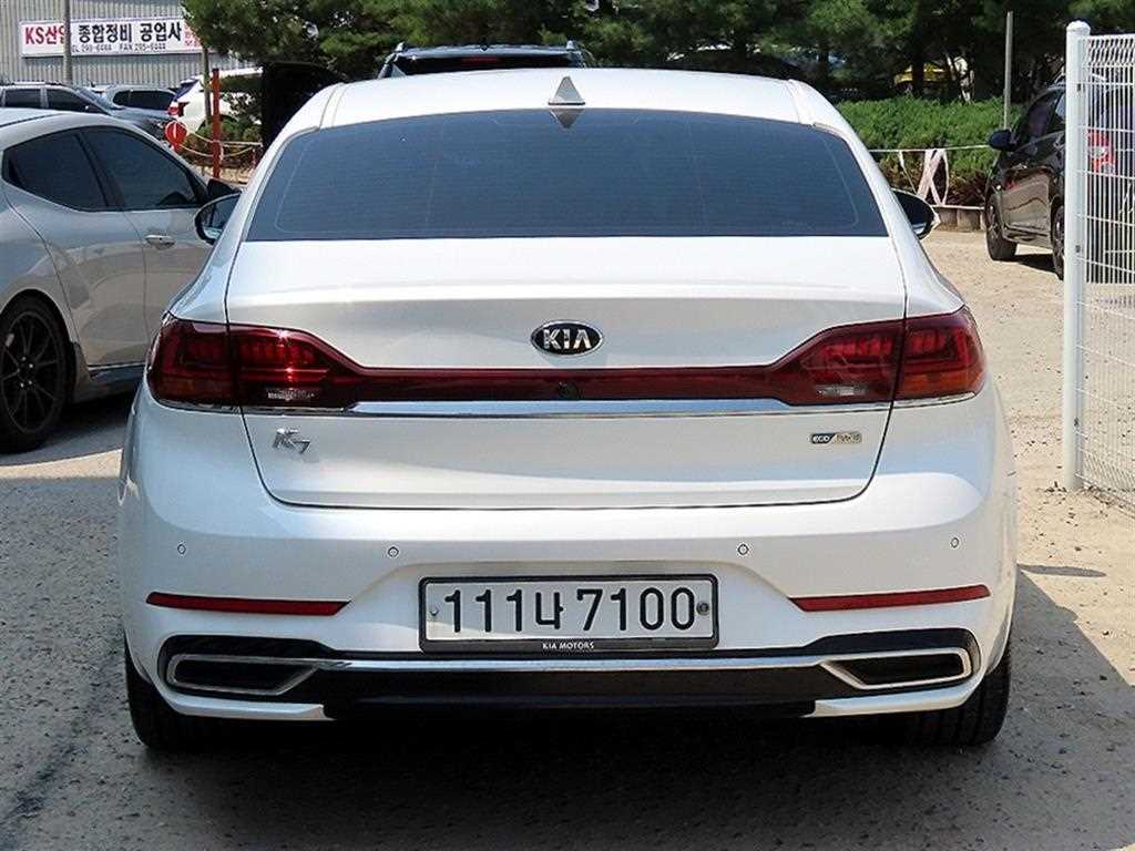 KIA K7 - Vista 4