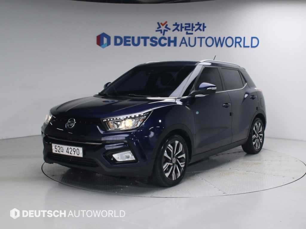 Ssangyong Tivoli 2018 Azul - Importación desde Corea - HF Imports Iquique - Foto 1