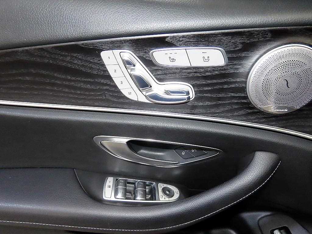 Mercedes Benz E class 2017 Blanco - Importación desde Corea - HF Imports Iquique - Foto 14