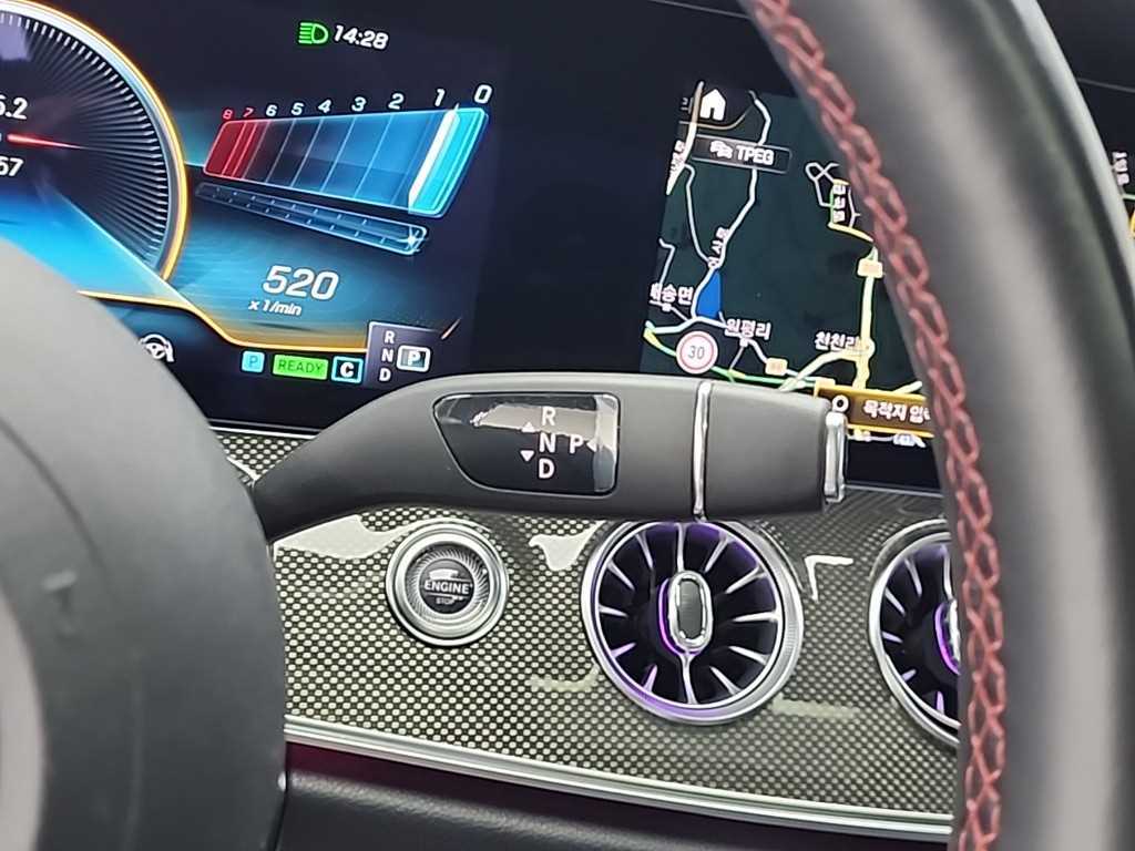 Mercedes Benz CLS Class - Vista 10