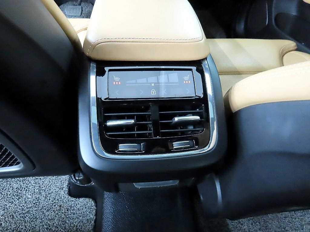 Volvo XC60 - Vista 12