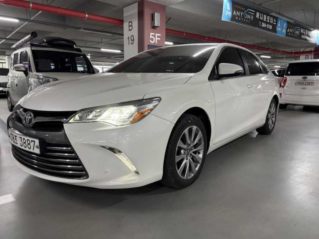Toyota Camry - Vista 2