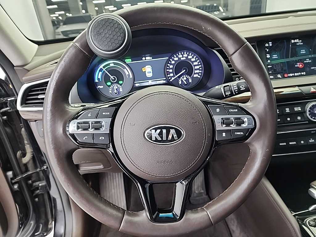 KIA K7 - Vista 9