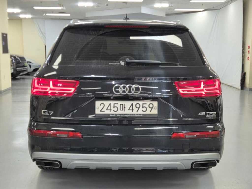 Audi Q7 - Vista 4
