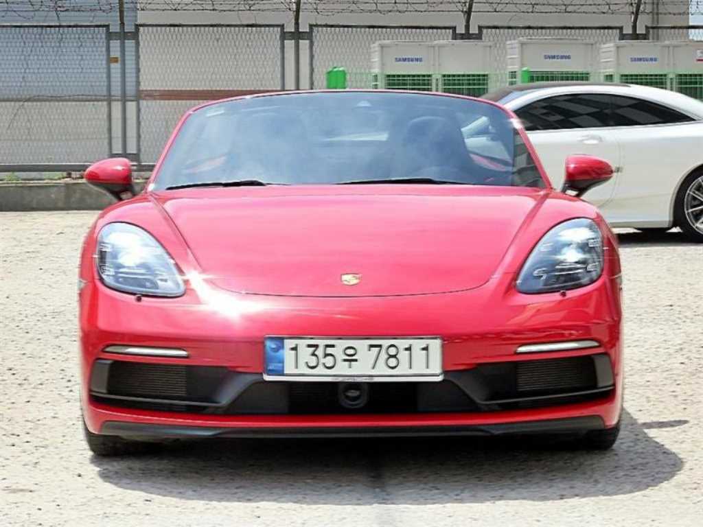 Porsche 718 - Vista 5