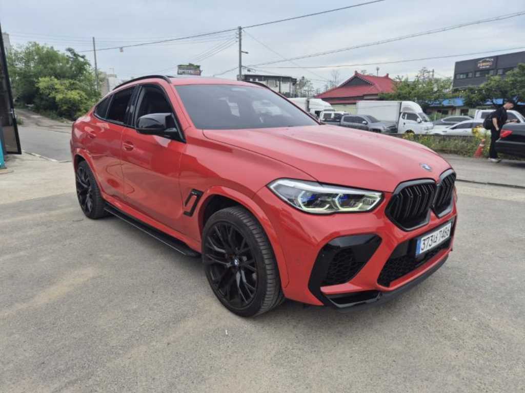 BMW X6M - Vista 2