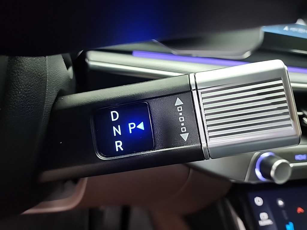 HYUNDAI Grandeur - Vista 8