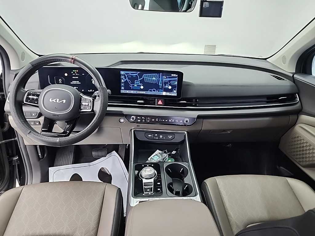 KIA Carnival - Vista 7