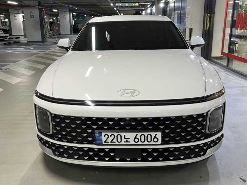 HYUNDAI Grandeur - Vista 2
