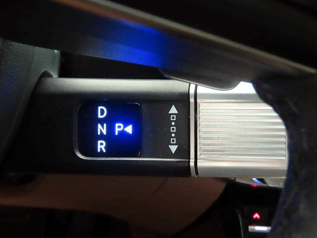 HYUNDAI Grandeur - Vista 10
