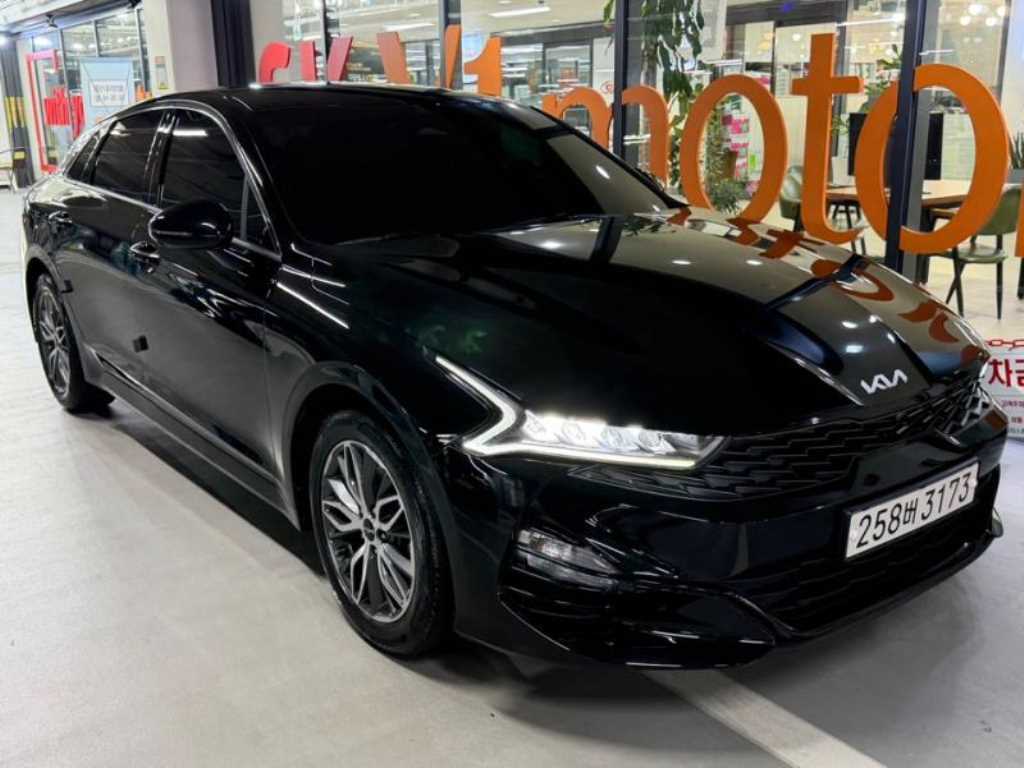 KIA K5 2023 Negro - Importación desde Corea - HF Imports Iquique - Foto 1