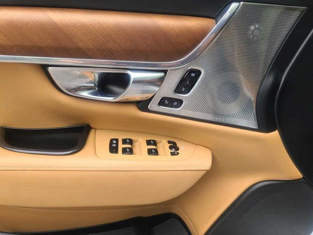 Volvo S90 - Vista 12
