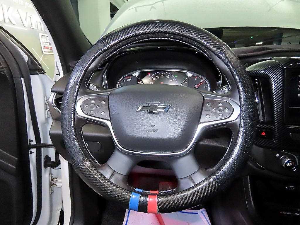 Chevrolet Travers - Vista 8