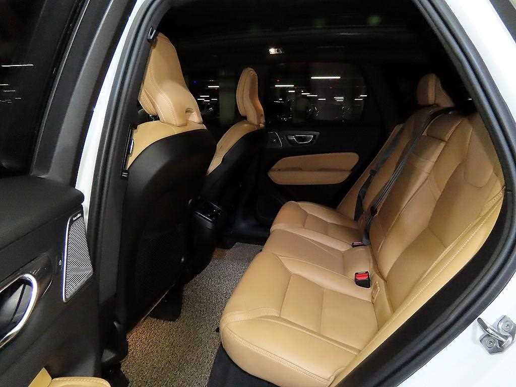 Volvo XC60 - Vista 7