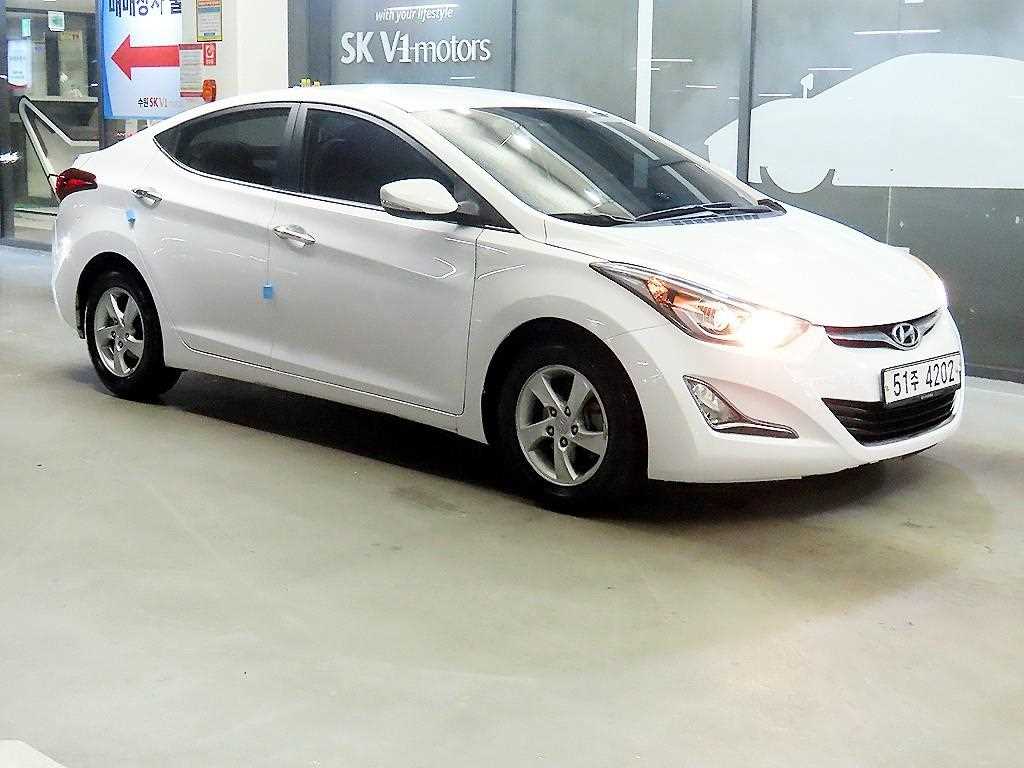 HYUNDAI Avante 2015 - Importación desde Corea - HF Imports Iquique - Foto 1
