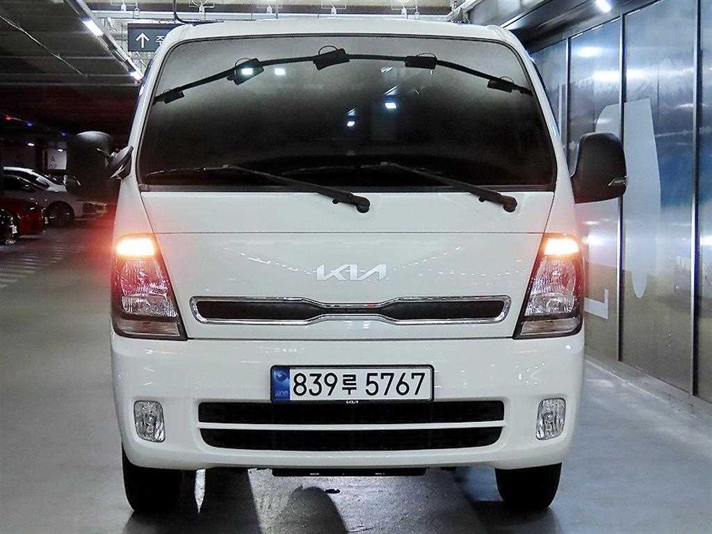 Small Truck Cargo (small) - Vista 2