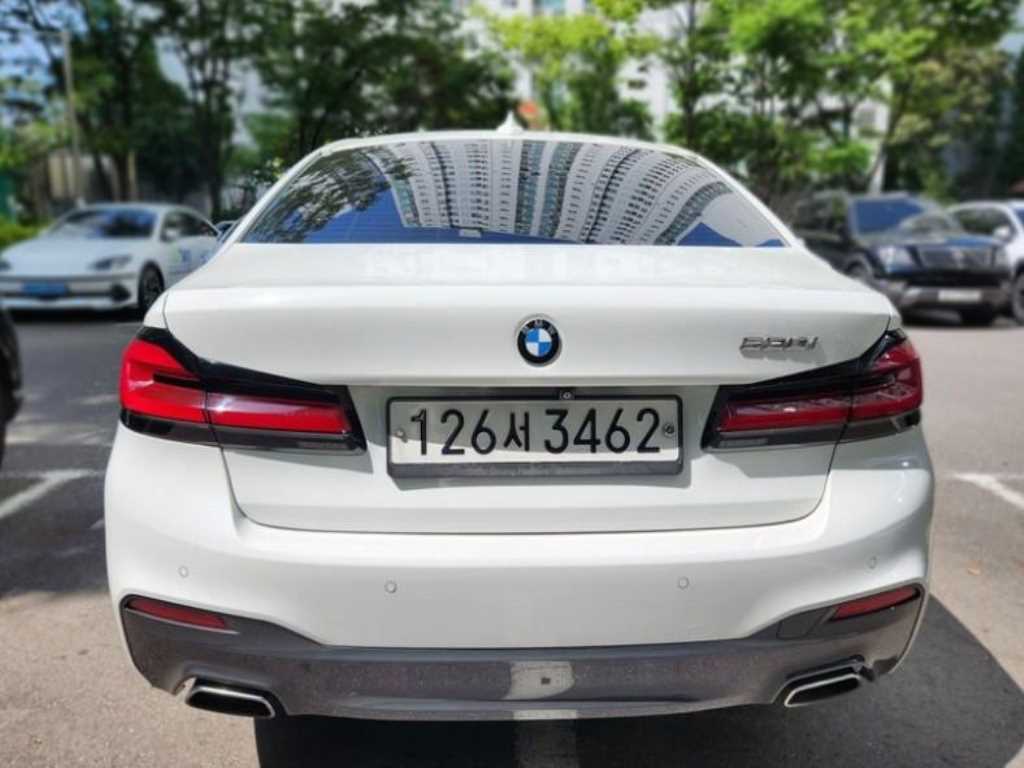 BMW 5 Series - Vista 2