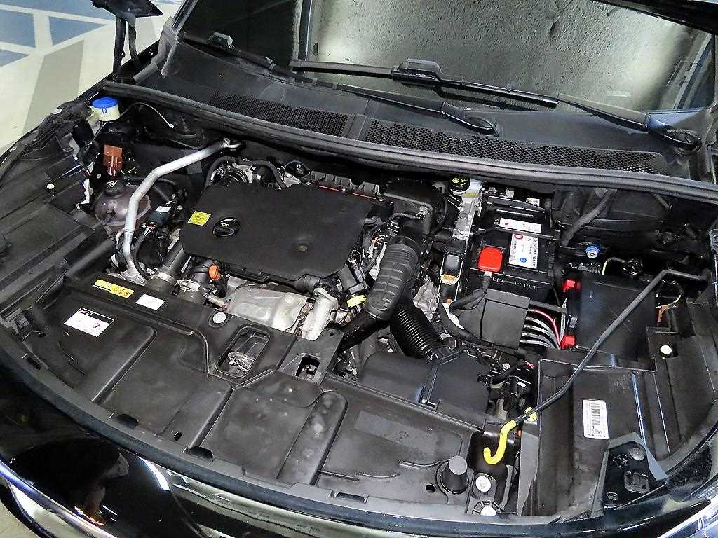 Peugeot 5008 2021 Negro - Importación desde Corea - HF Imports Iquique - Foto 19