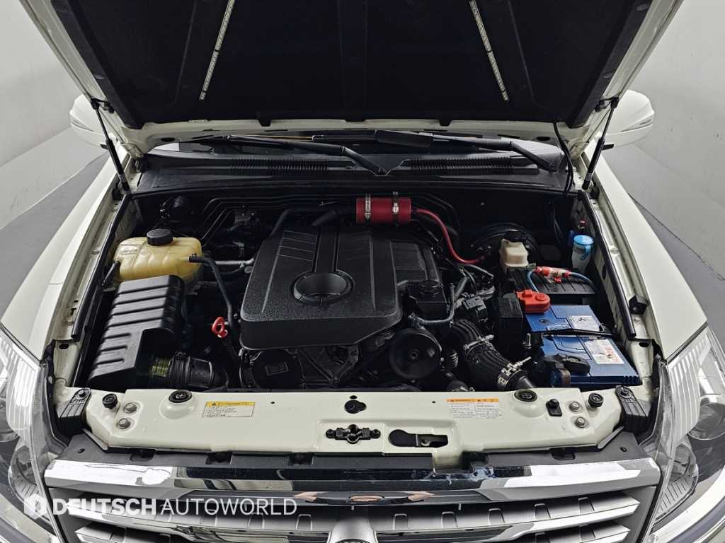 Ssangyong Rexton - Vista 6
