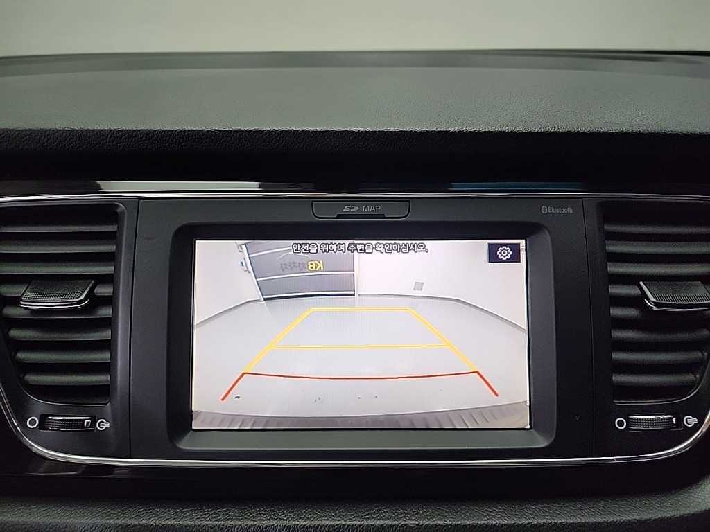 KIA Carnival 2019 Negro - Importación desde Corea - HF Imports Iquique - Foto 16