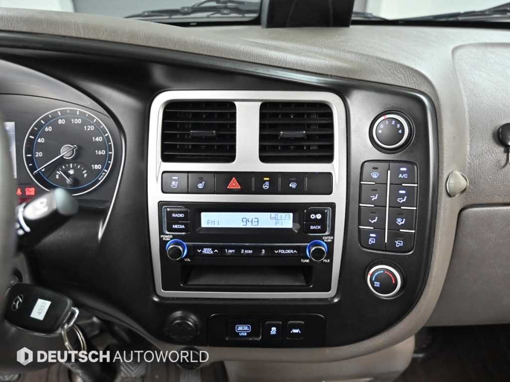Small Truck Top_Powergate 2023 Blanco - Importación desde Corea - HF Imports Iquique - Foto 14