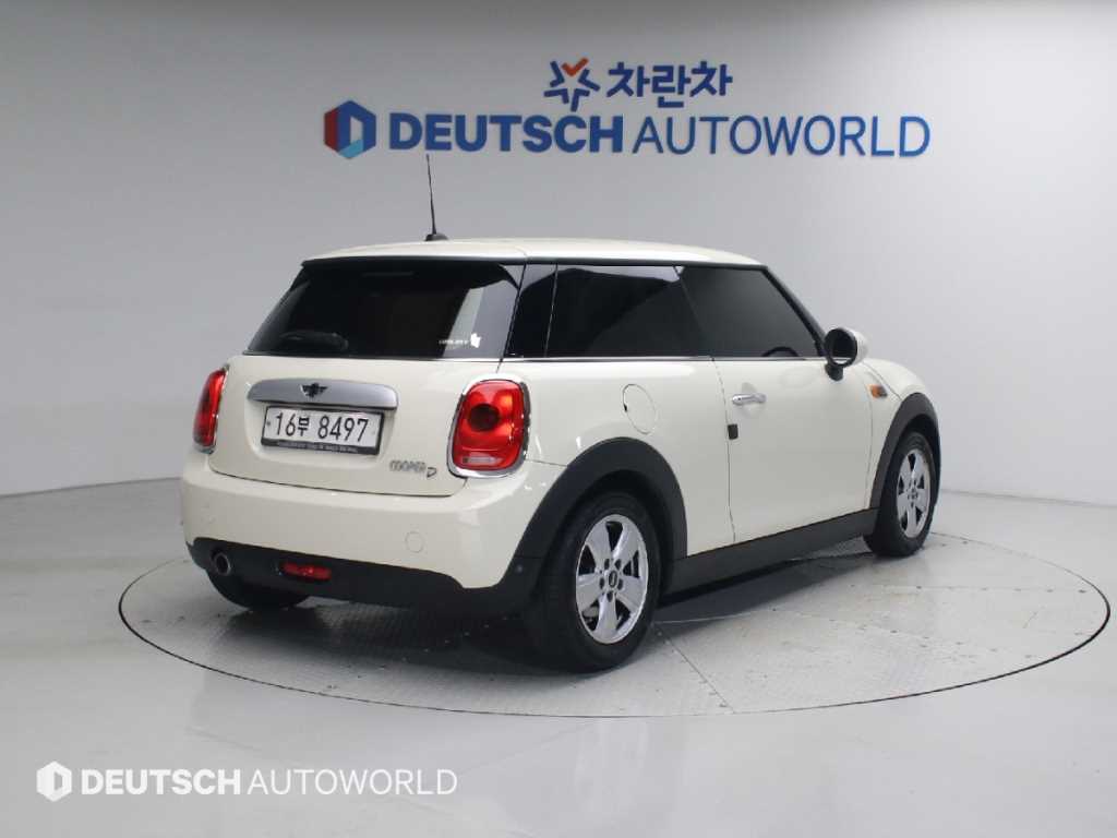 Mini Cooper - Vista 2