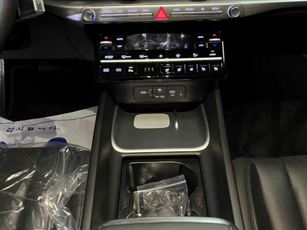 HYUNDAI Grandeur - Vista 10