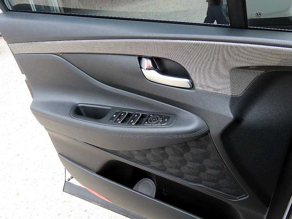 HYUNDAI Santa Fe - Vista 11